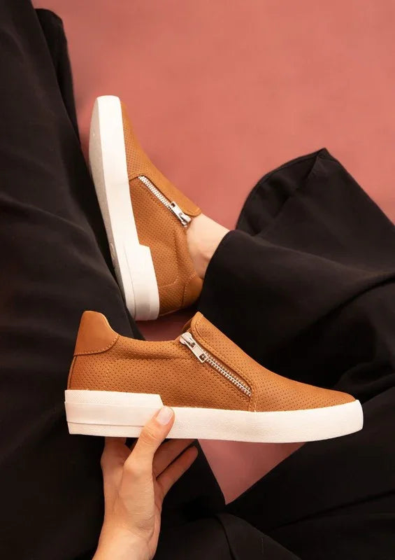 ZION 2 Fashion Sneakers