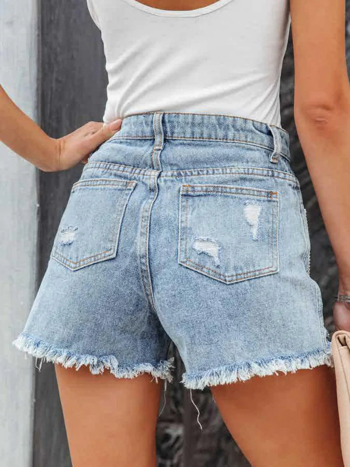 Distressed Fringe Denim Shorts with Pockets shorts Light