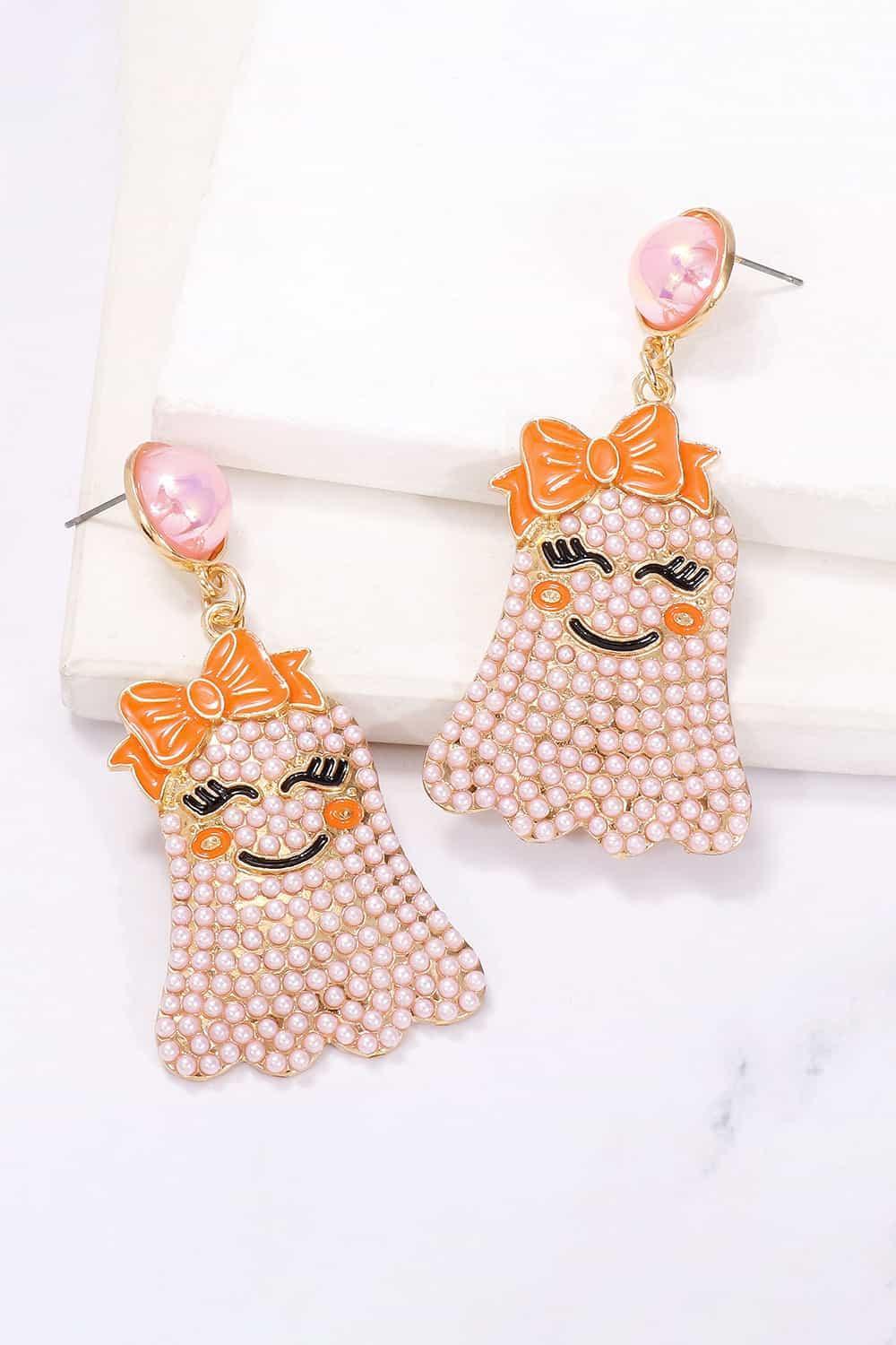 Smiling Ghost Shape Synthetic Pearl Earrings Earrings