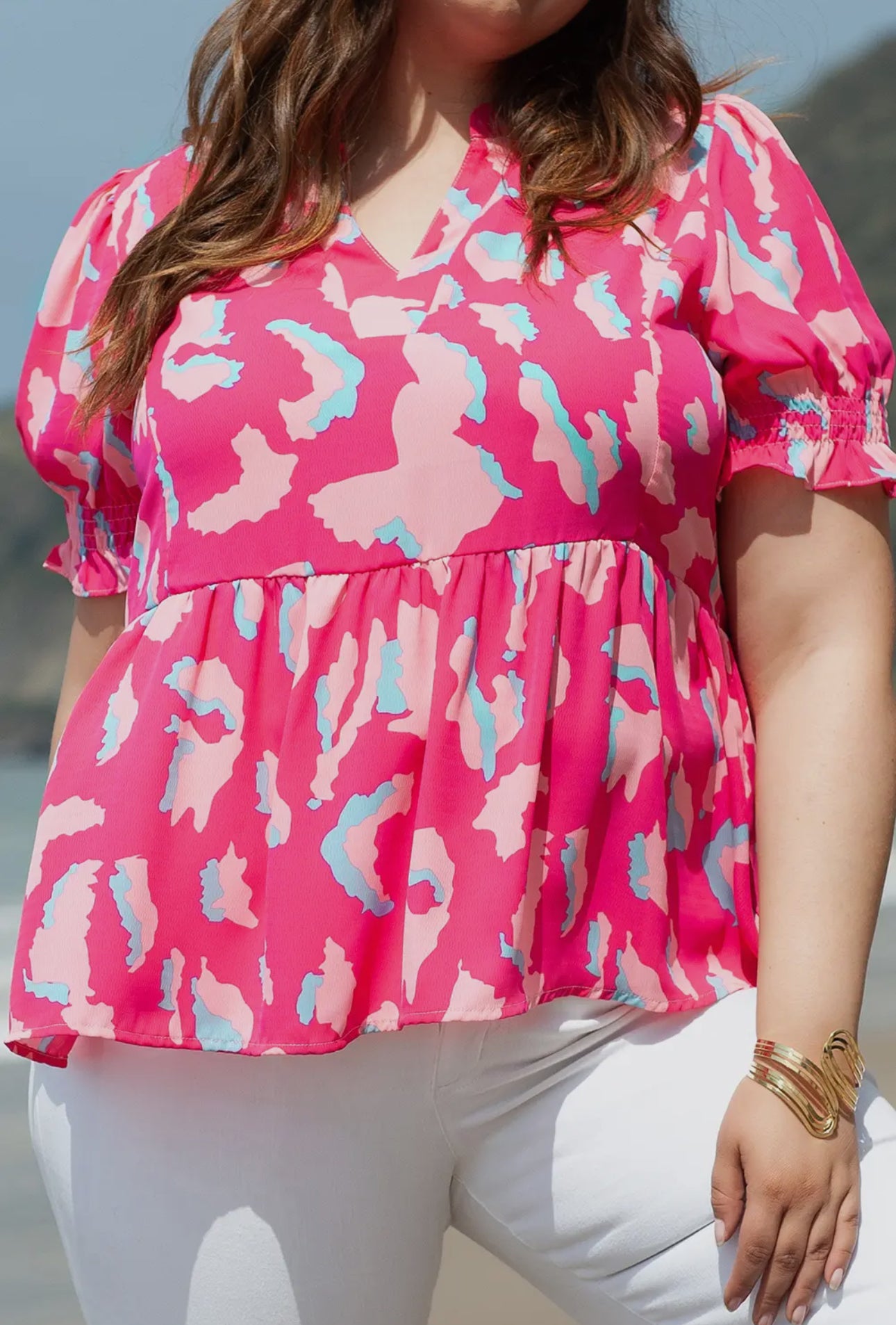 Abstract Print Puff Sleeve V-neck Blouse