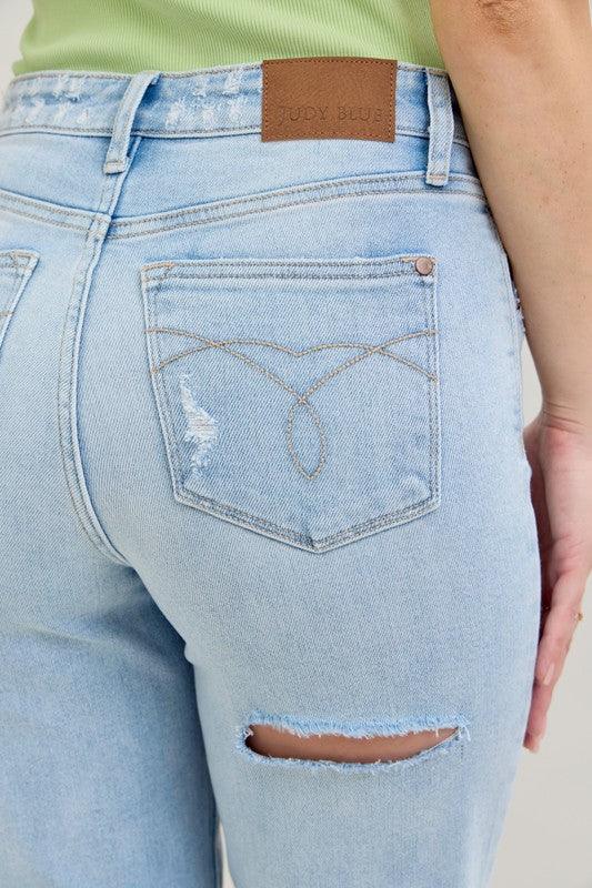 Judy Blue 90’s, Straight, Back Pocket Cutout Jeans pants