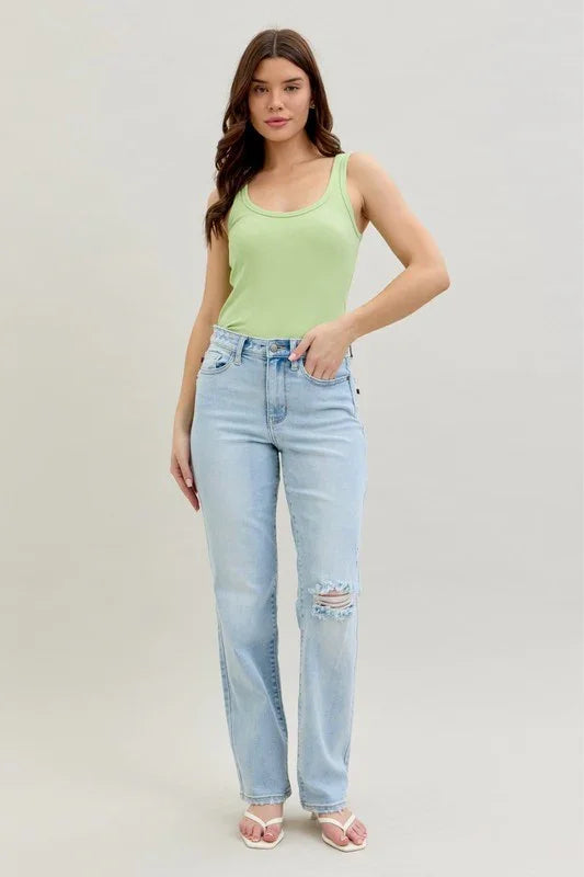 Judy Blue 90’s, Straight, Back Pocket Cutout Jeans pants