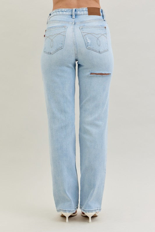 Judy Blue 90’s, Straight, Back Pocket Cutout Jeans