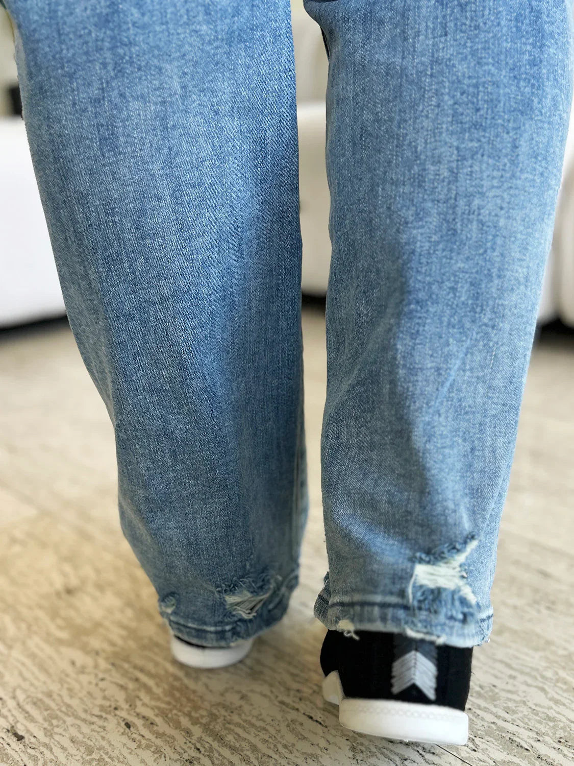 Judy Blue Full Size Mid Rise Distressed Straight Jeans Judy Blue