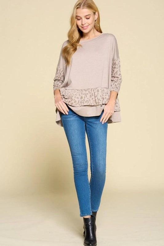 Animal Print Contrast Ruffle Hem Top shirt