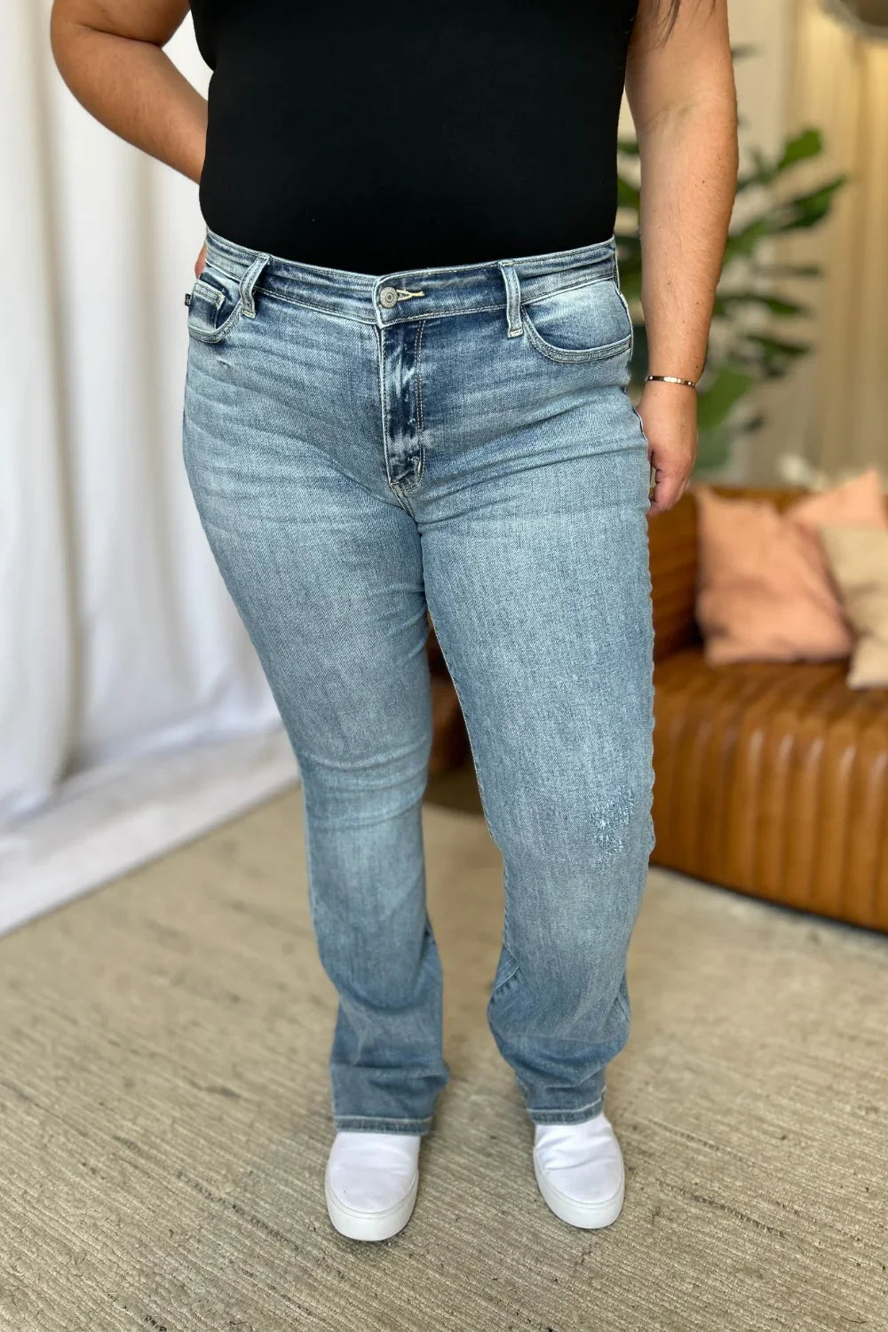 Judy Blue Full Size Medium Rise Bootcut Jeans Judy Blue