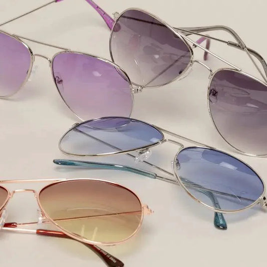 Tinted Lens Metal Frame Aviator Sunglasses (Assorted Colors) Glasses