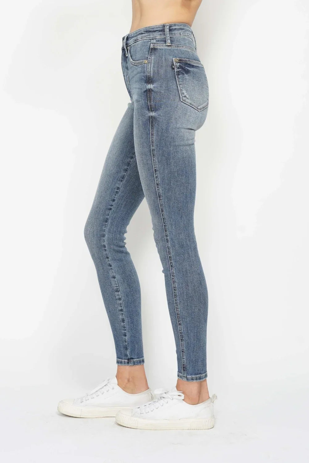 Judy Blue Full Size Tummy Control Contrast Wash Skinny Jeans Judy Blue