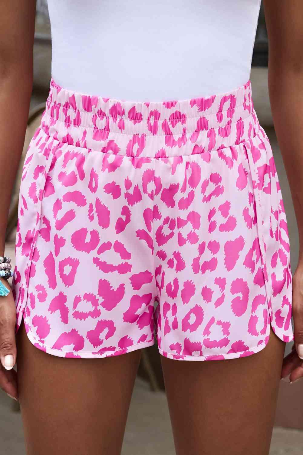 Leopard Elastic Waist Shorts shorts