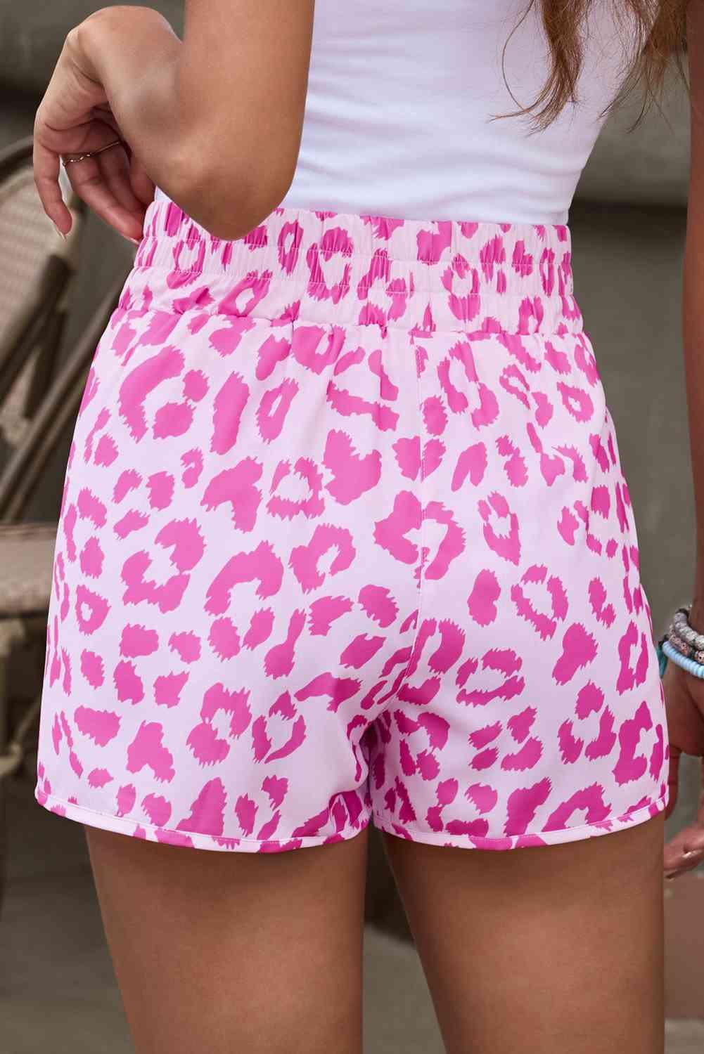 Leopard Elastic Waist Shorts shorts