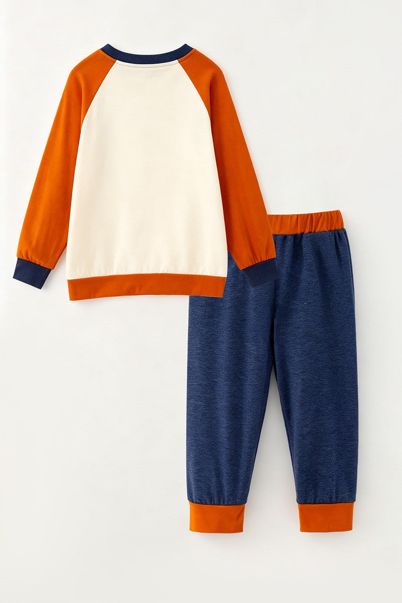Western Printed Sweatshirt & Navy Blue Pants