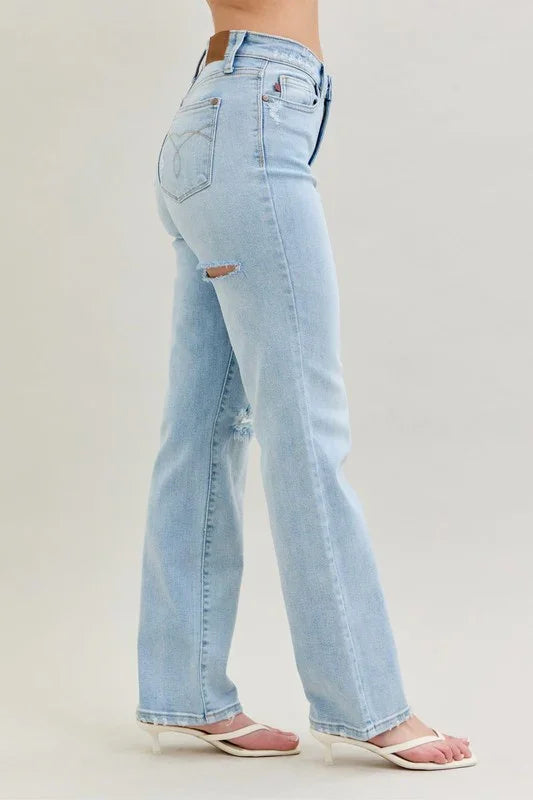 Judy Blue 90’s, Straight, Back Pocket Cutout Jeans pants