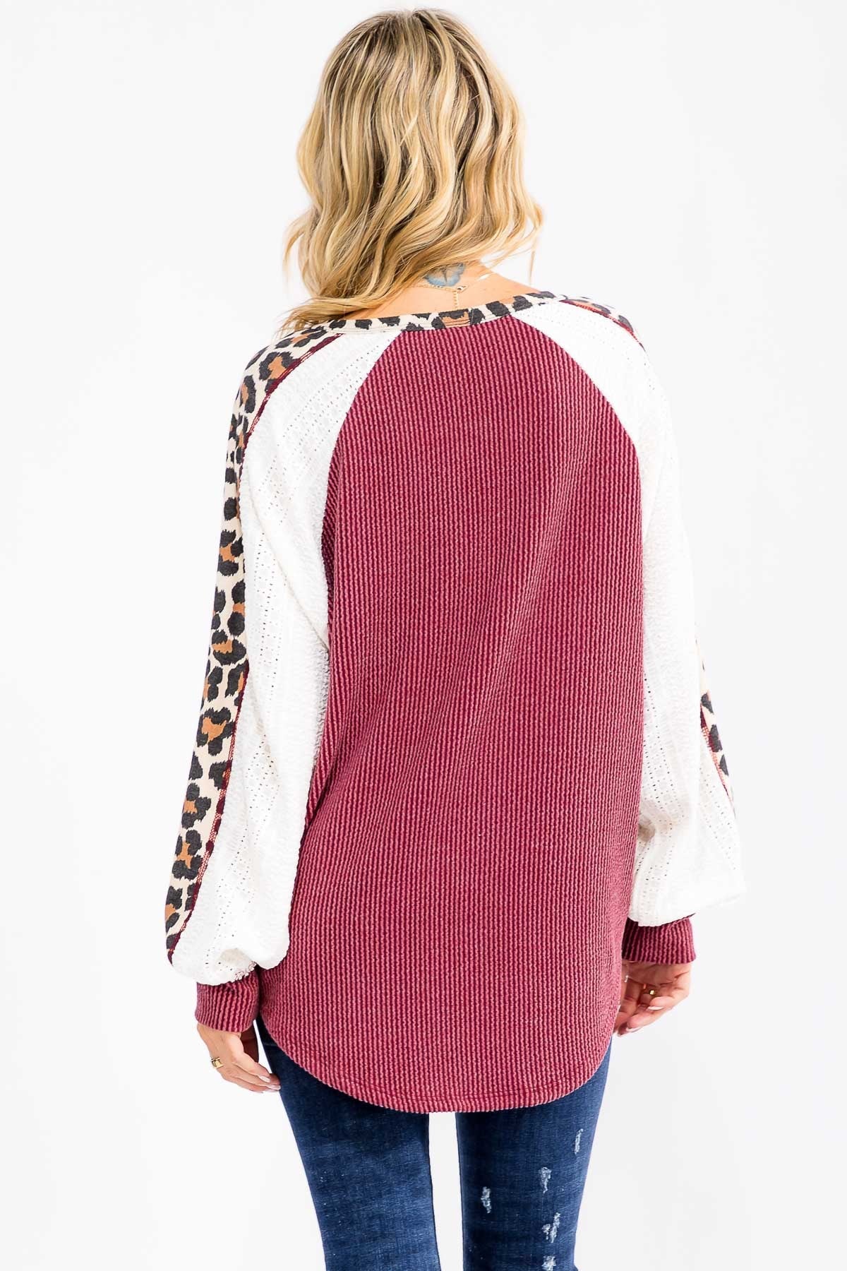 Plus Rib Knit Leopard& Lace Sleeve Detail Top Tops