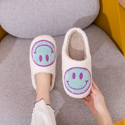 Melody Smiley Face Slippers - Moonlight Boutique