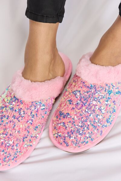 Forever Link Sequin Plush Round Toe Slippers - Moonlight Boutique